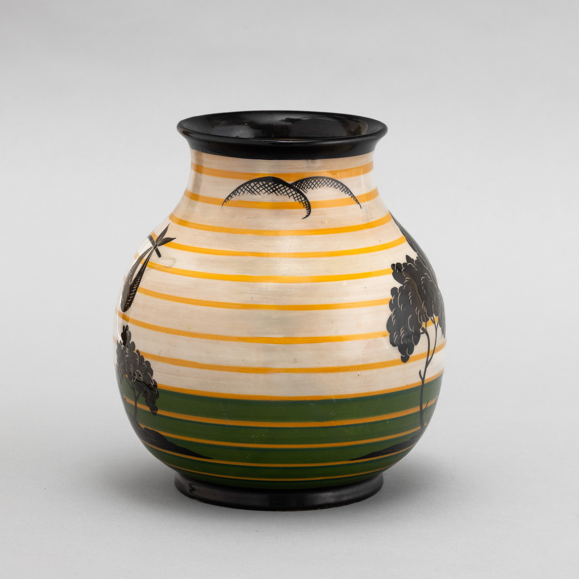 R. Bini e Fratelli Carmignani, Vaso sferico in terracotta maiolicata, 1935 ca