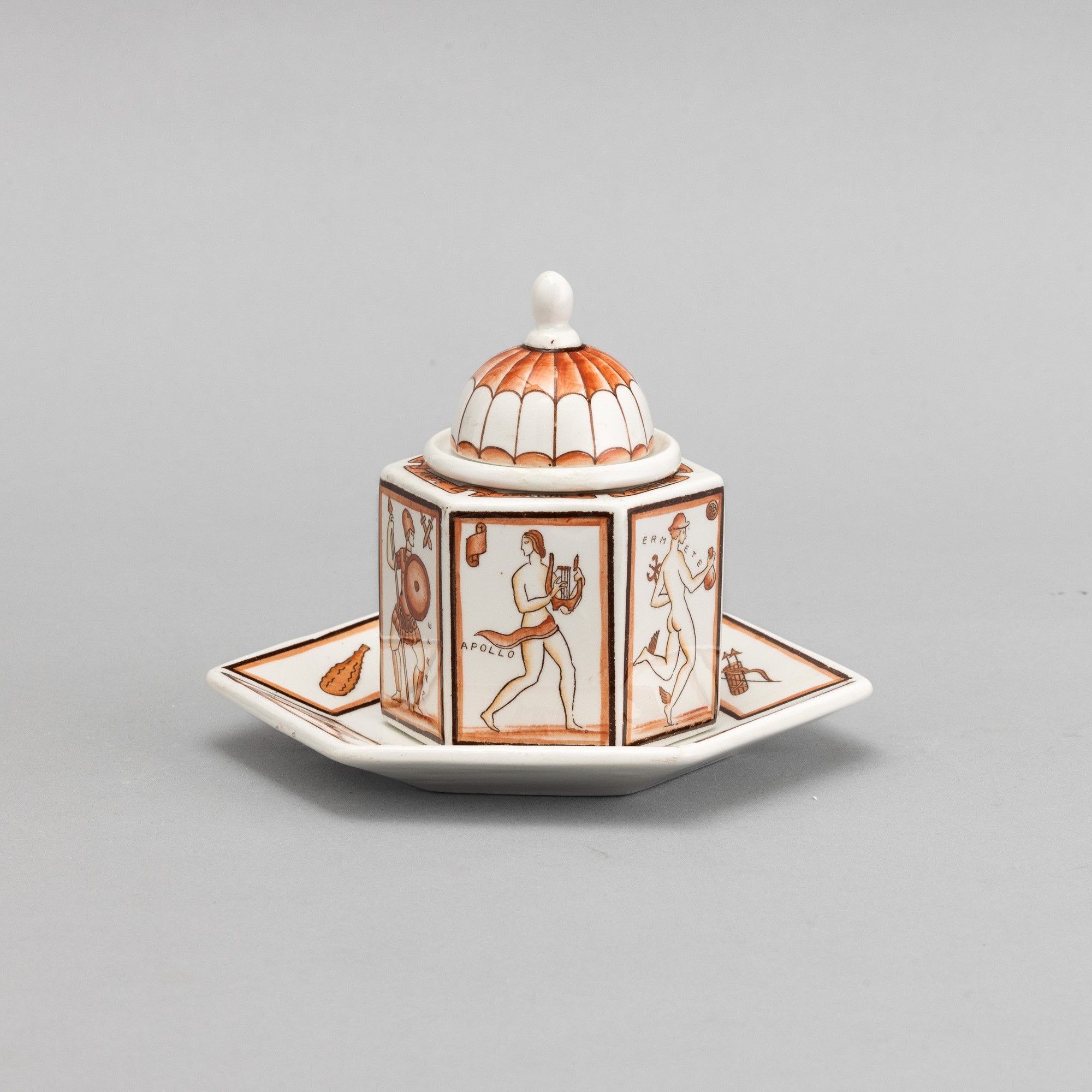 Gio Ponti - Calamaio esagonale con coperchio, terraglia a colaggio, Milano 1923