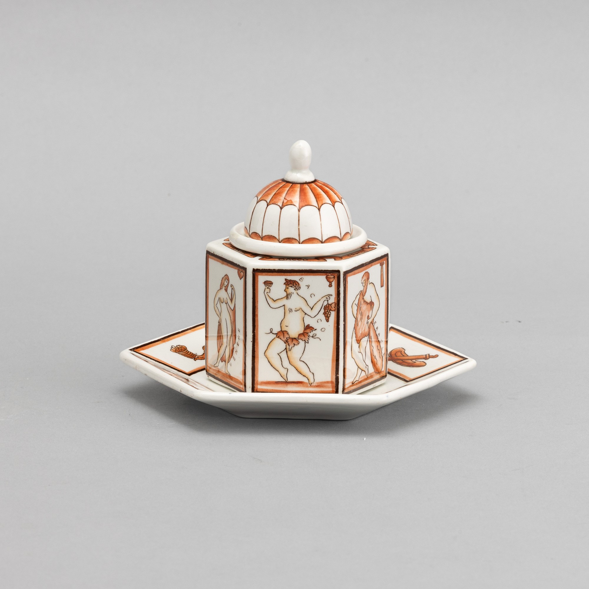 Gio Ponti - Calamaio esagonale con coperchio, terraglia a colaggio, Milano 1923