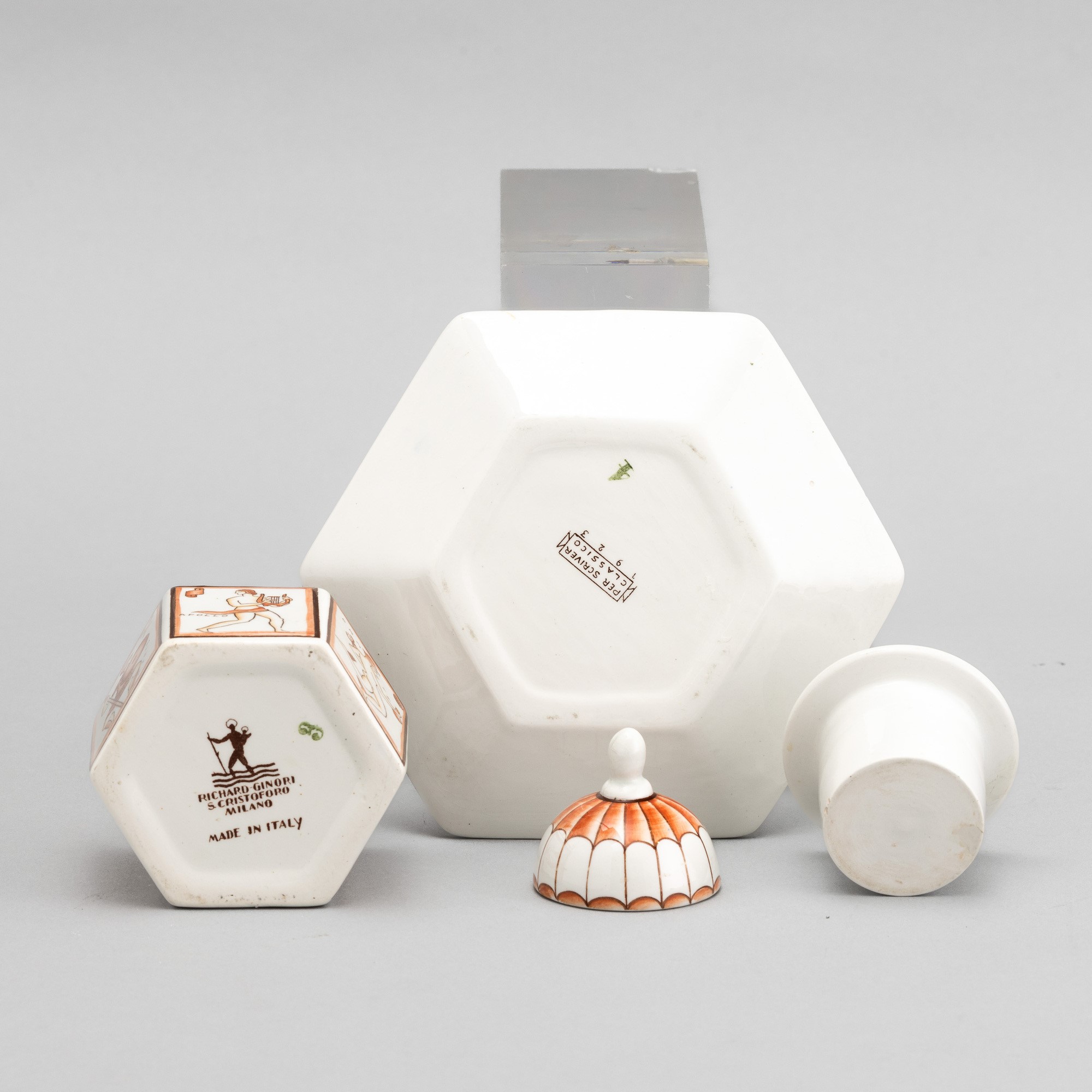 Gio Ponti - Calamaio esagonale con coperchio, terraglia a colaggio, Milano 1923