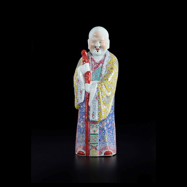 Figura di saggio in porcellana policroma, Cina, Dinastia Qing, XIX secolo