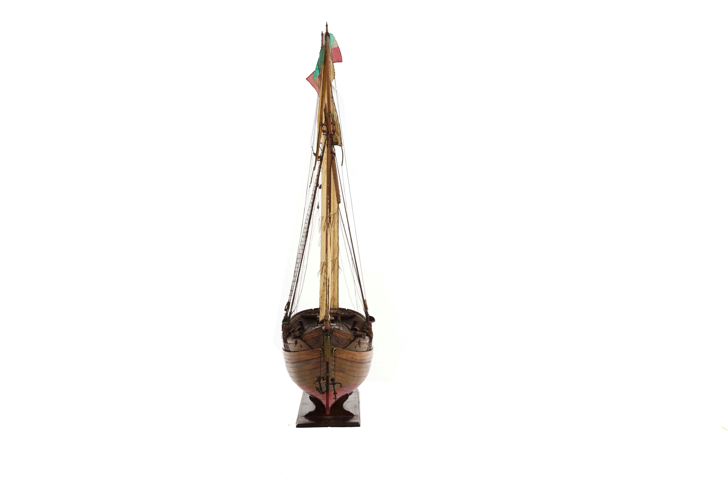 Modello di goletta in legno, Italia, XIX secolo, dimensioni cm 170x36x144
