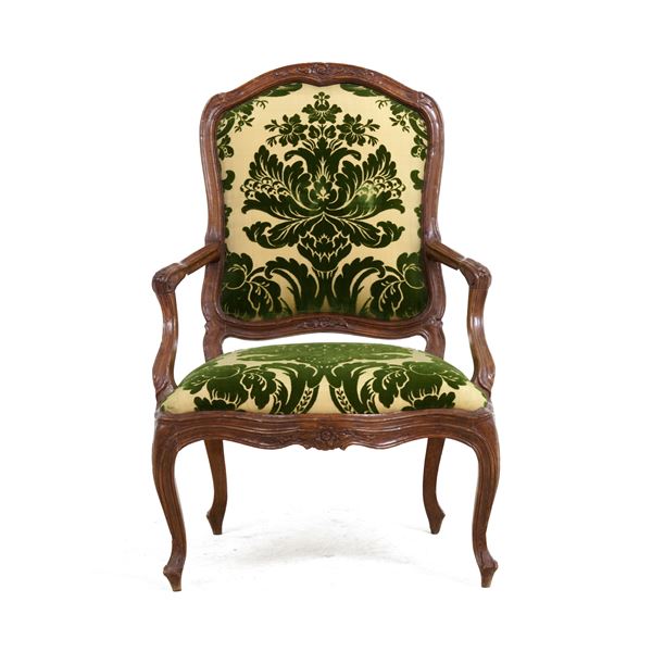 Poltrona Luigi XV in legno intagliato. Genova, XVIII secolo