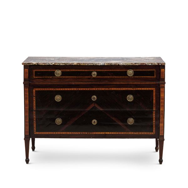 Cassettone Luigi XVI. Genova, fine XVIII-inizi XIX secolo