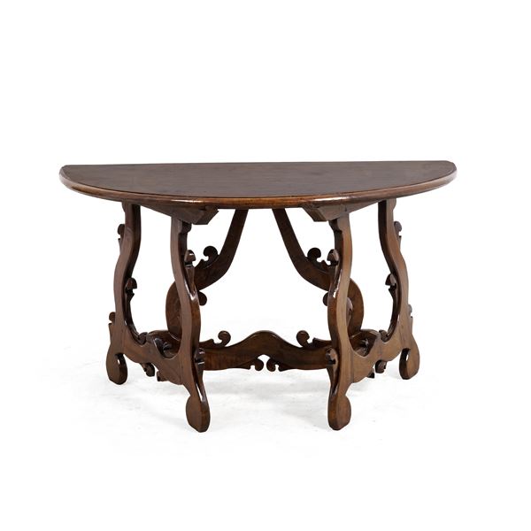 Mezzotavolo in noce a fratina in stile seicentesco