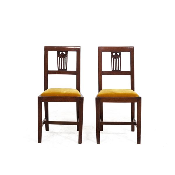 Coppia di sedie Direttorio. Inizi XIX secolo