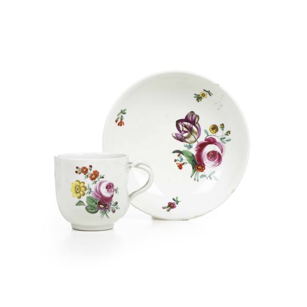 Tazza con piattino. Vienna, Manifattura Imperiale, 1780 circa.