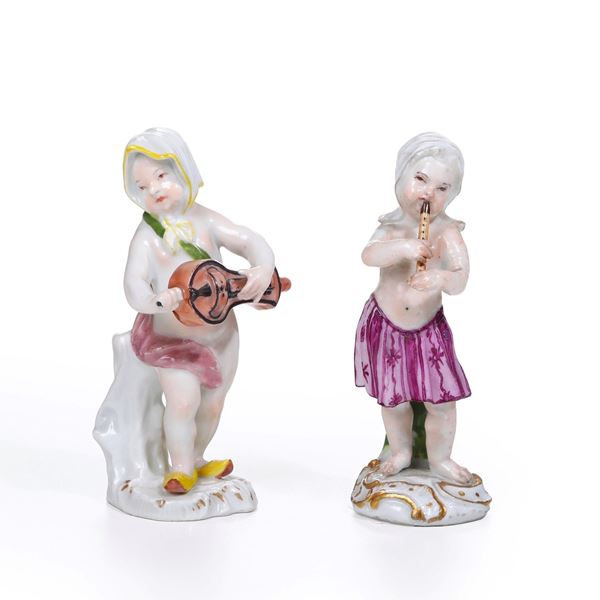 Due bimbi suonatori. Meissen, 1750 circa.