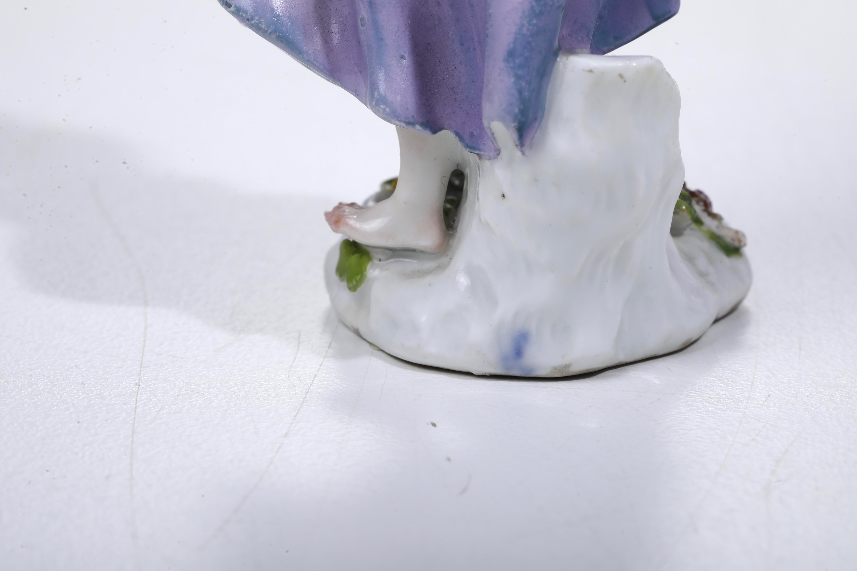 Figurina di giardiniera. Meissen, 1750 circa.