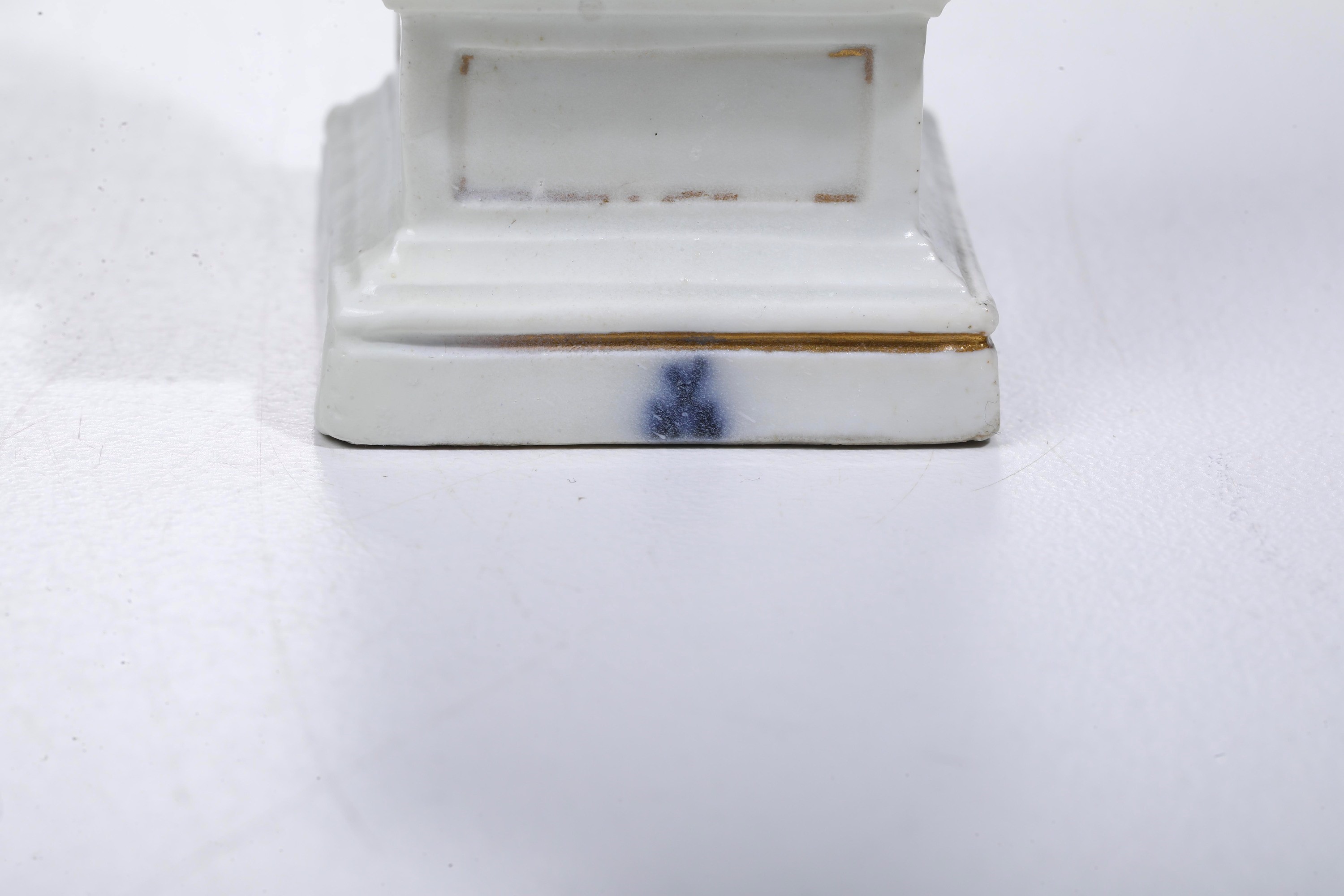 Figurina di Apollo. Meissen, 1750 circa.