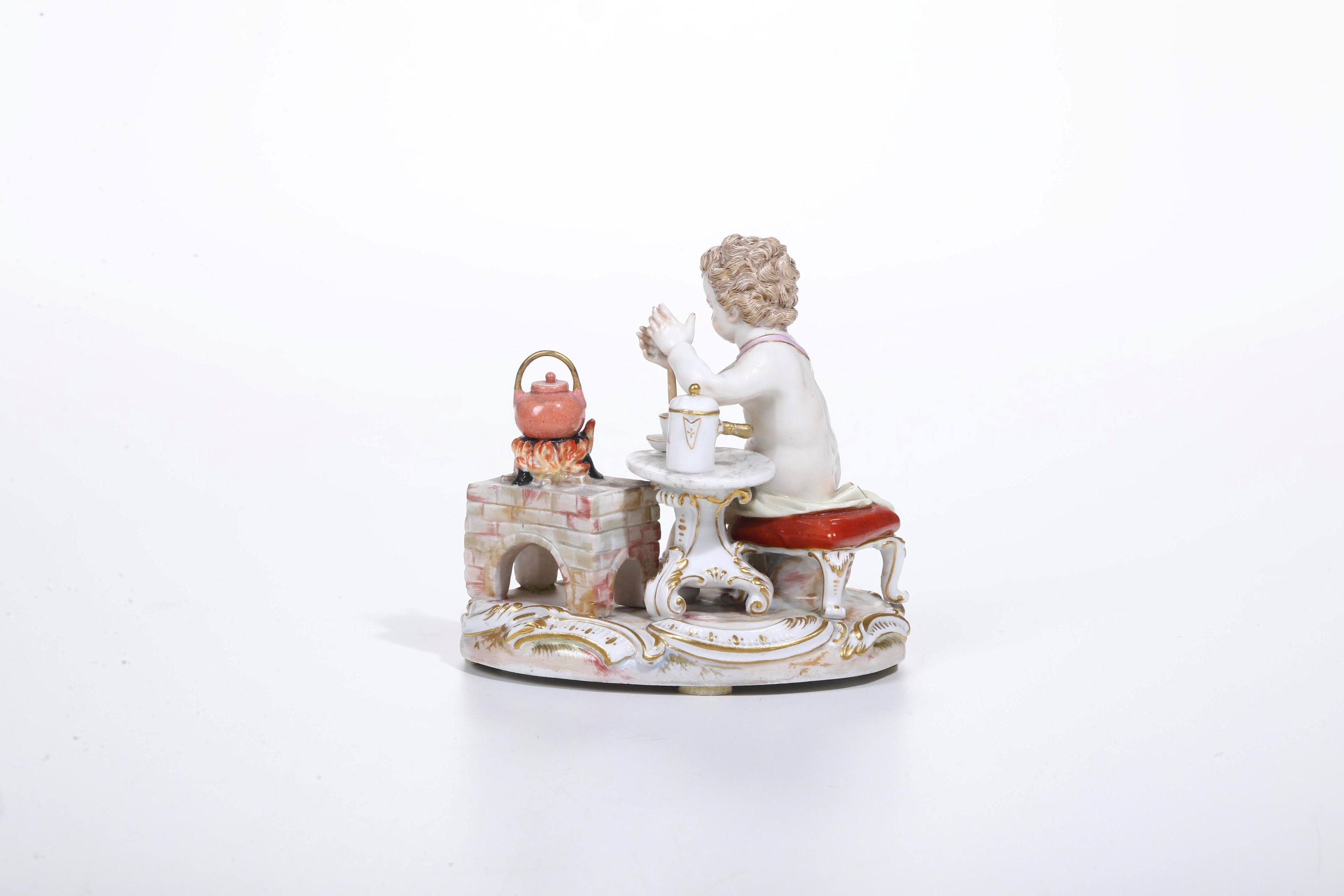 Bimbo cioccolatiere. Meissen, 1900 circa.