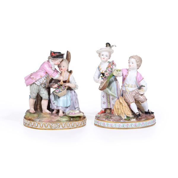 Due gruppi di bimbi suonatori. Meissen, XIX secolo.