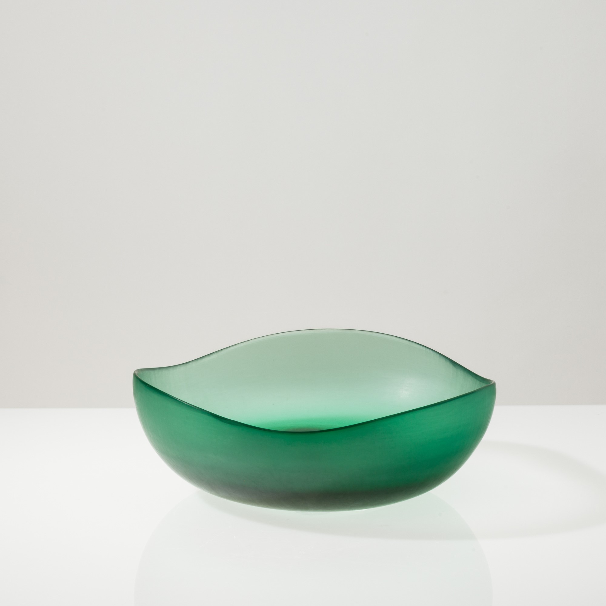 Tobia Scarpa - Coppa serie Battuti in vetro pesante, Murano circa 1960