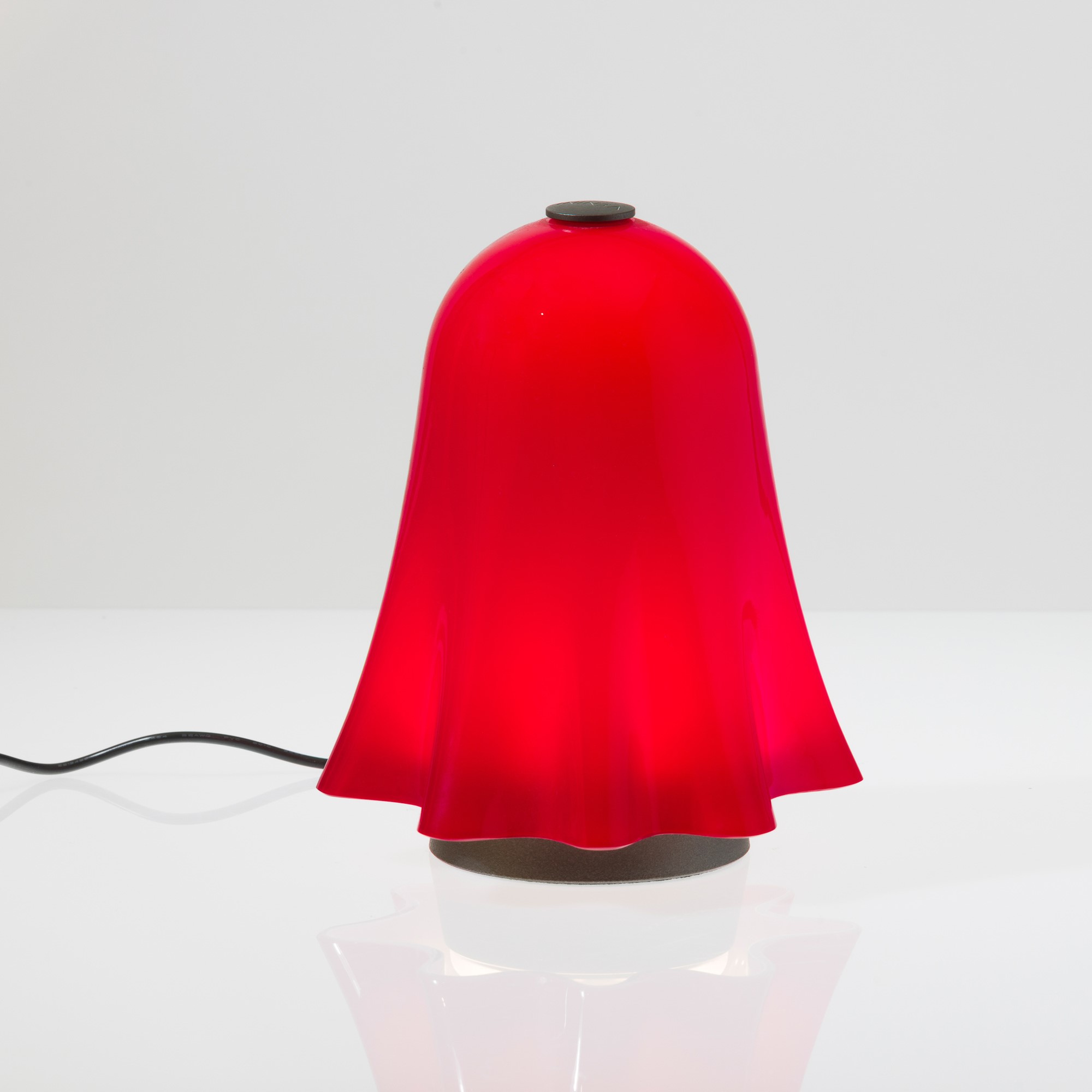 Venini, Lampada Fantasmino in vetro opalino rosso, Murano circa 2000