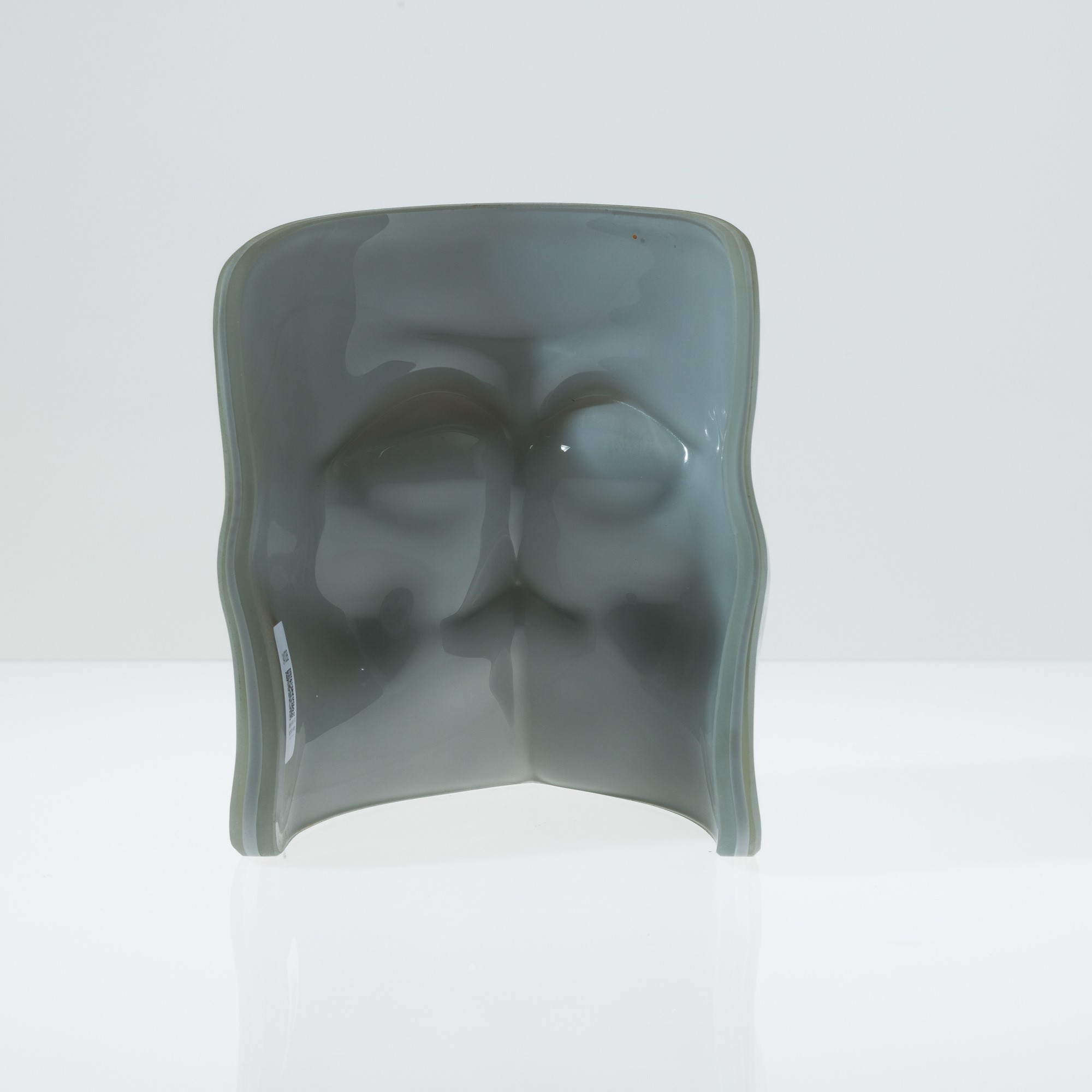 Murano, maschera in vetro soffiato a stampo opalino grigio, secolo XX