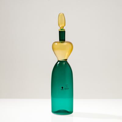 Bottiglia in vetro soffiato con tappo a forma di oliva, Murano 1982