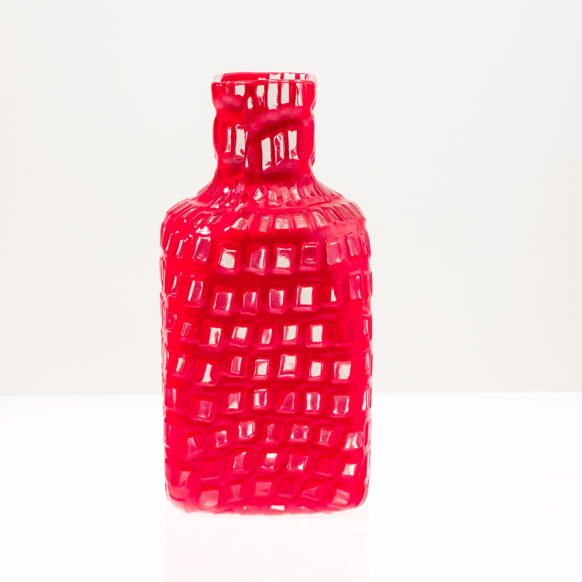 Tobia Scarpa per Venini, Vaso in vetro soffiato con decoro a murrine in cornice rosso corallo