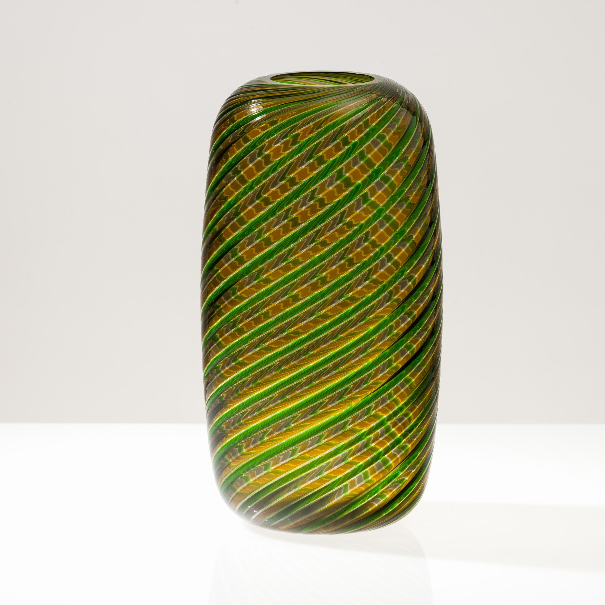 Venini, Vaso in vetro soffiato, Murano, circa 1980