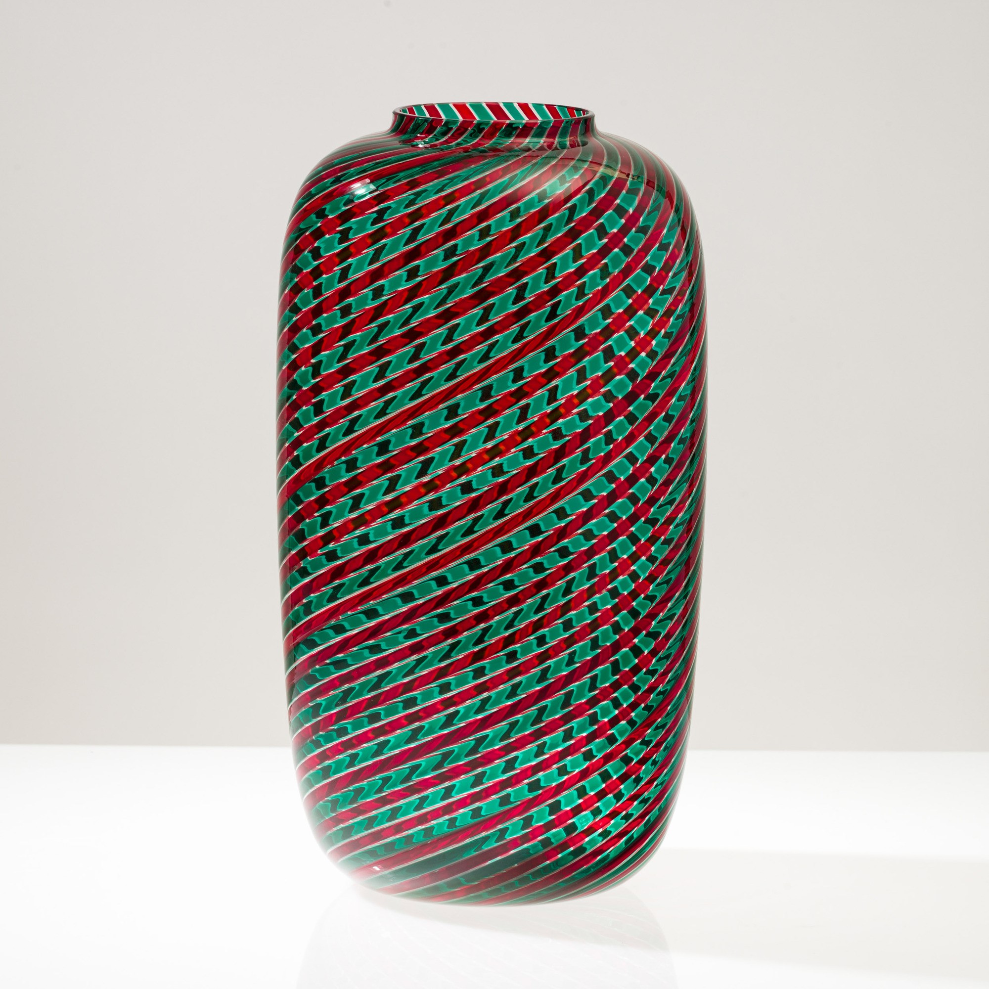 Venini, Vaso in vetro soffiato con decoro di canne policrome, Murano 1997