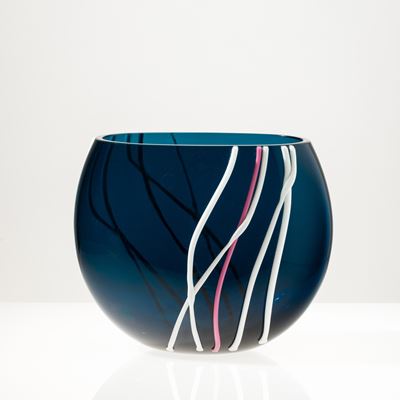 Vaso a sezione ovale in vetro soffiato con decoro di canne policrome
