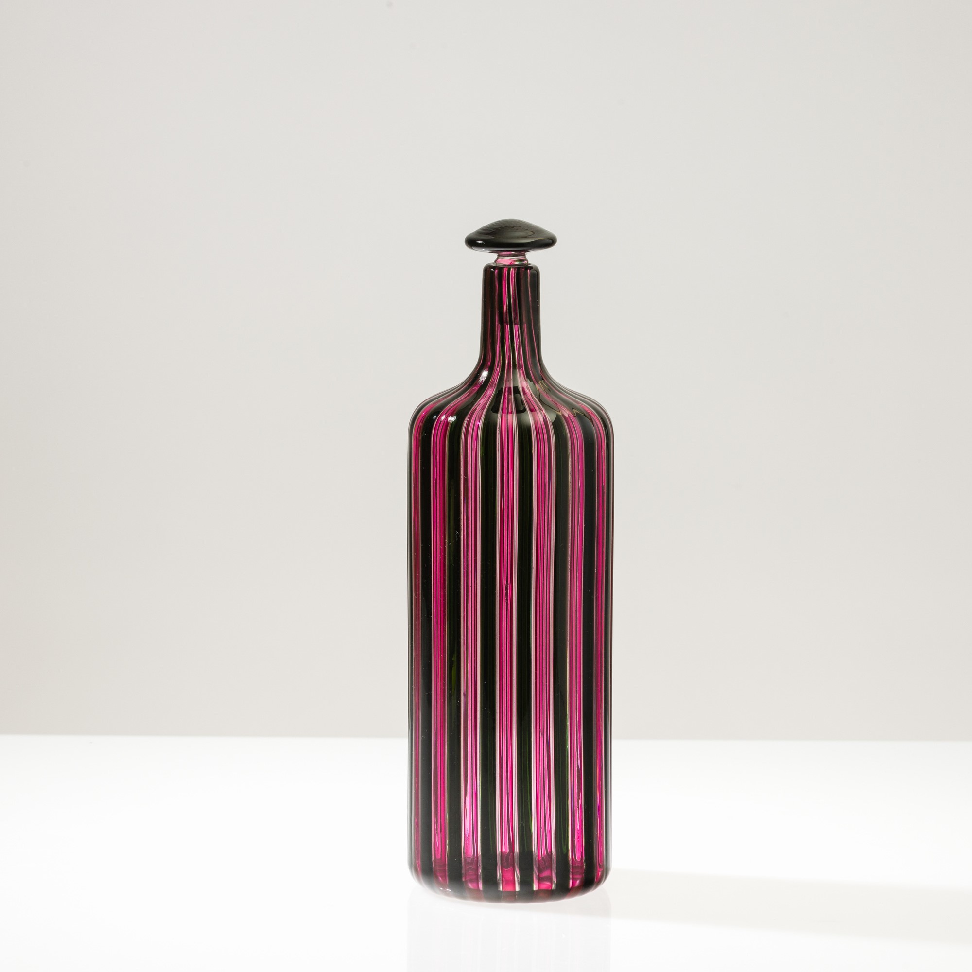 Venini, Bottiglia A Canne in vetro soffiato, Murano 1980 circa
