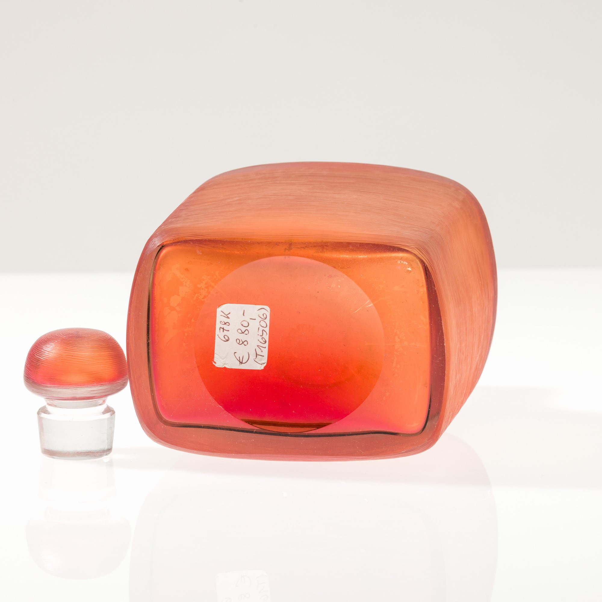 Paolo Venini - Bottiglia serie Incisi in vetro sommerso, Murano, circa 1950