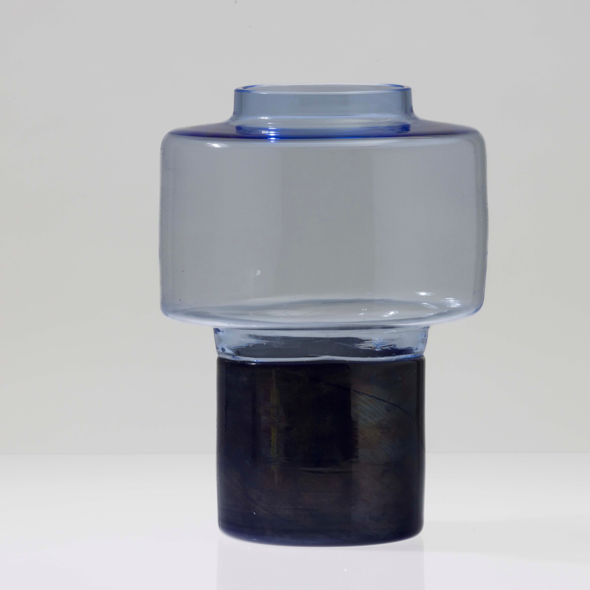Venini, Vaso prototipo in vetro soffiato a incalmo, Murano, circa 1970