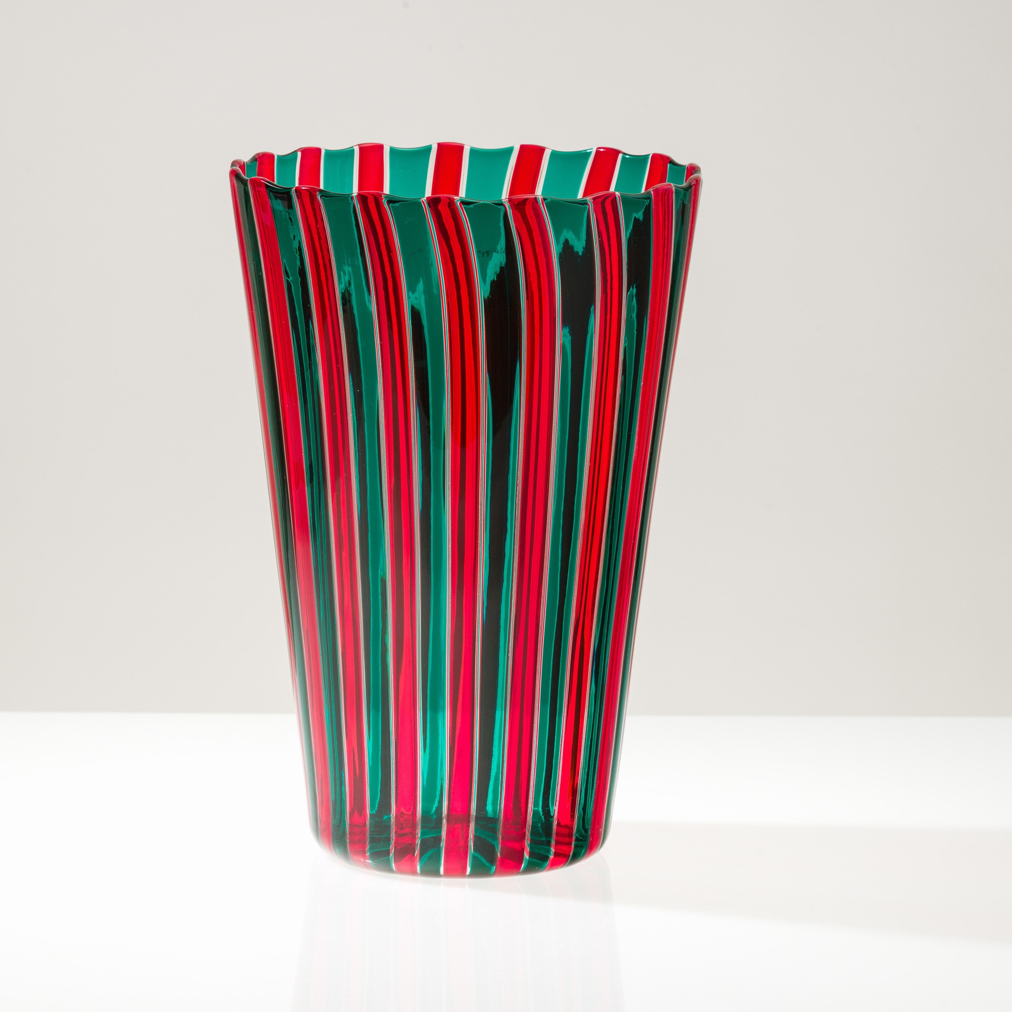 Venini, Vaso troncoconico in vetro soffiato, Murano 2005