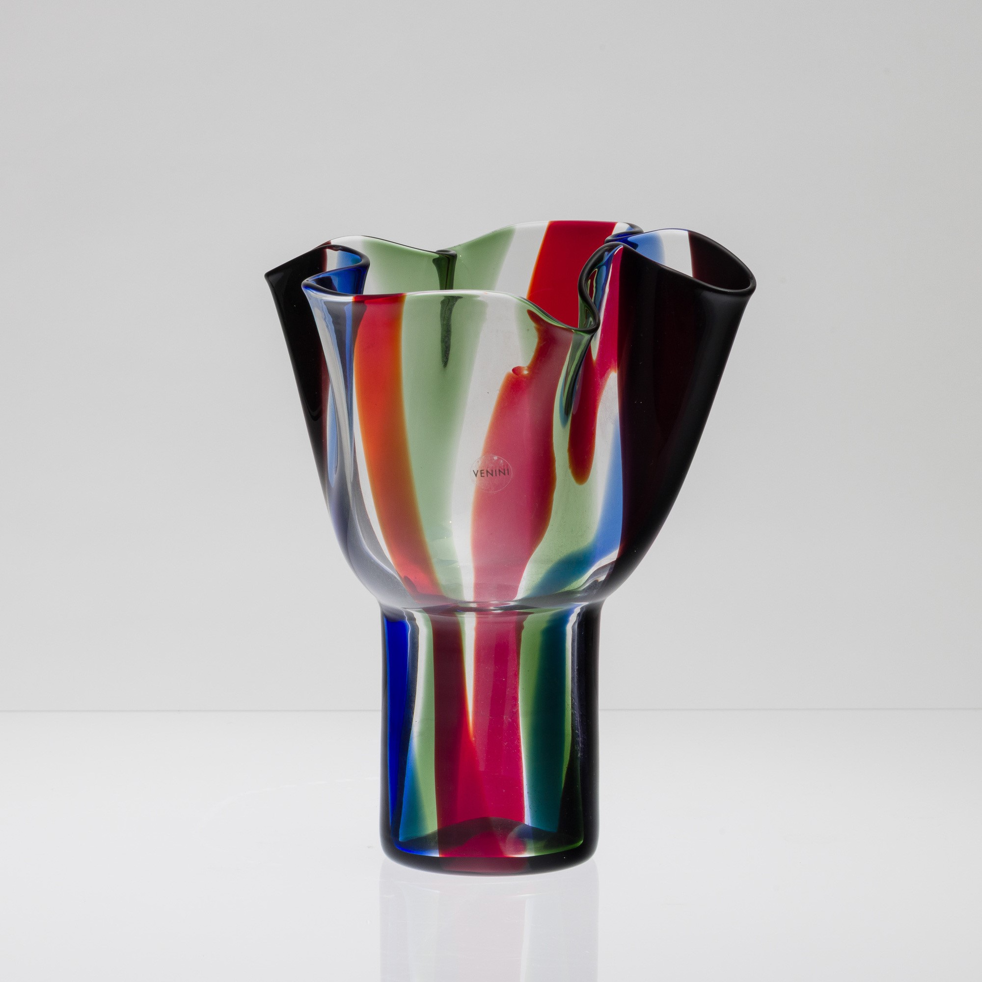 Timo Sarpaneva - Vaso Kukinto in vetro soffiato su alto piede, 2005