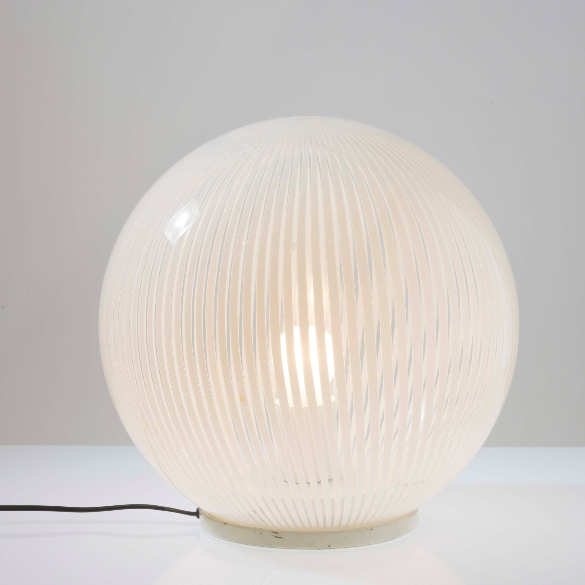 Venini, Lampada da tavolo modello Tessuto, vetro soffiato, Murano, circa 1980