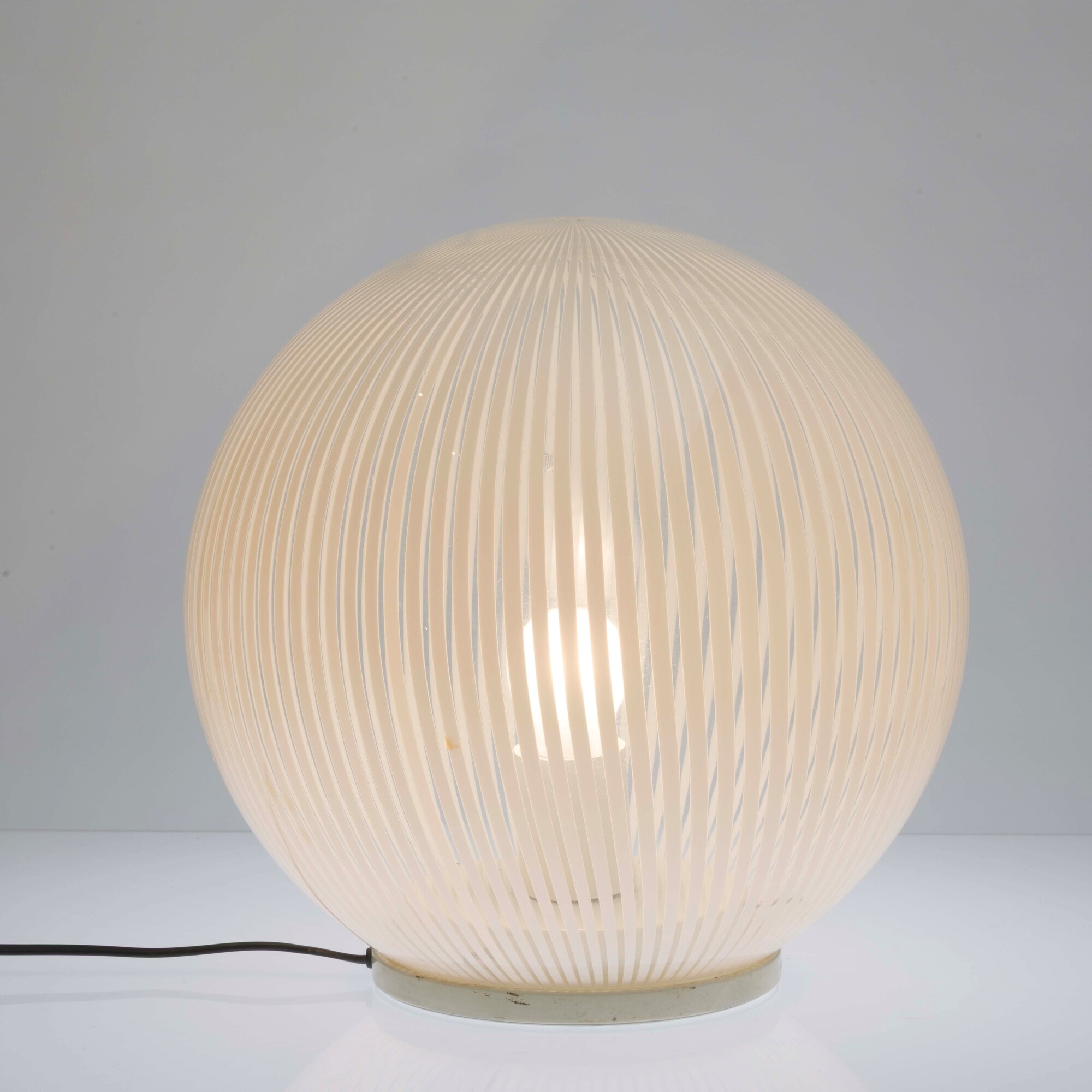 Venini, Lampada da tavolo modello Tessuto, vetro soffiato, Murano, circa 1980