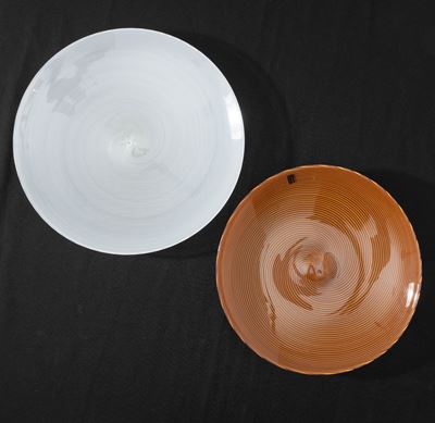 Venini, Due piatti in vetro soffiato, Murano 1979-1985