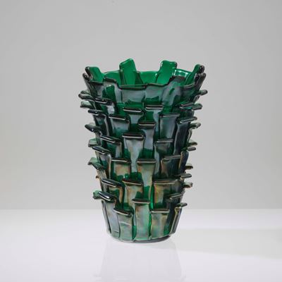 Vaso serie Ritagli in vetro soffiato verde, Murano 1992