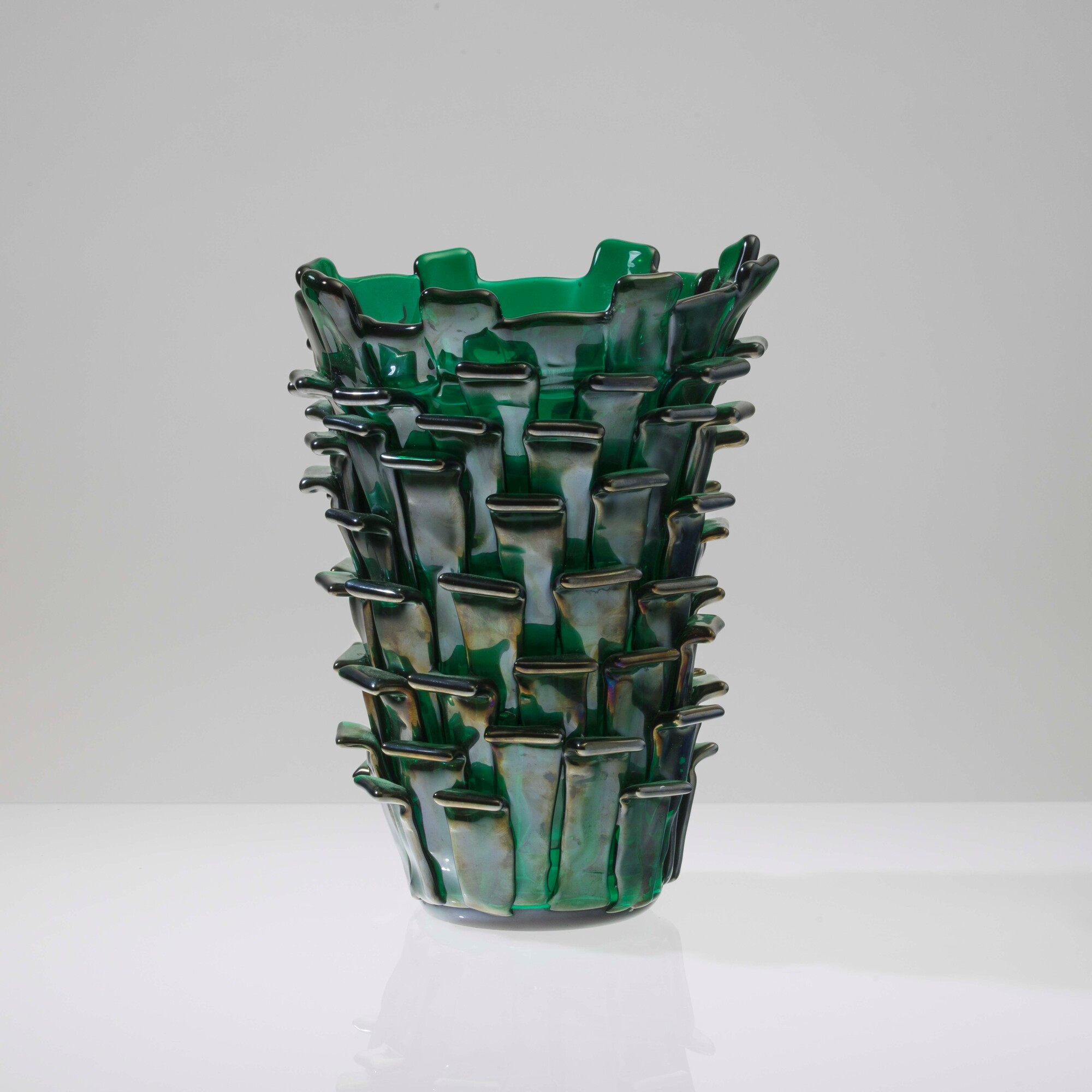 Fulvio Bianconi - Vaso serie Ritagli in vetro soffiato verde, Murano 1992