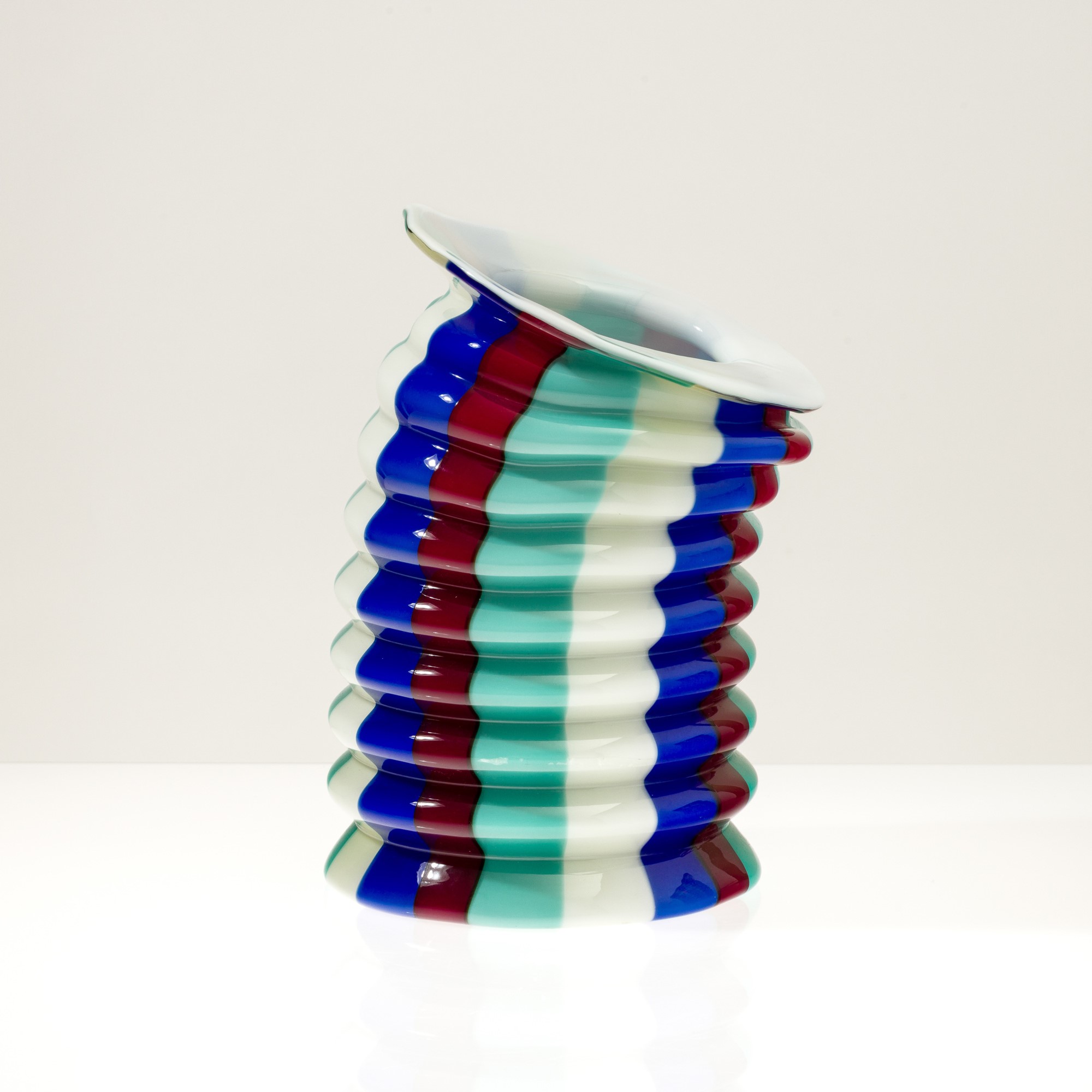 Fulvio Bianconi - Vaso Murano 'I Baloni del Redentor', 1999, vetro soffiato opalino