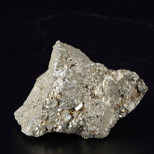 Cluster di micro cristalli di Pirite