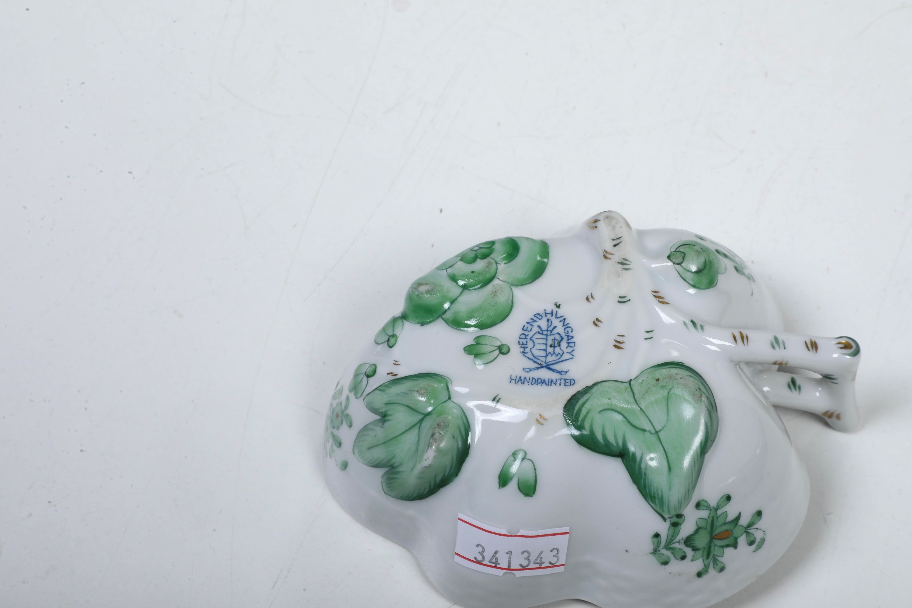 Servizio tête-à-tête “Indian Basket Green”. Ungheria, Manifattura Herend, XX secolo.