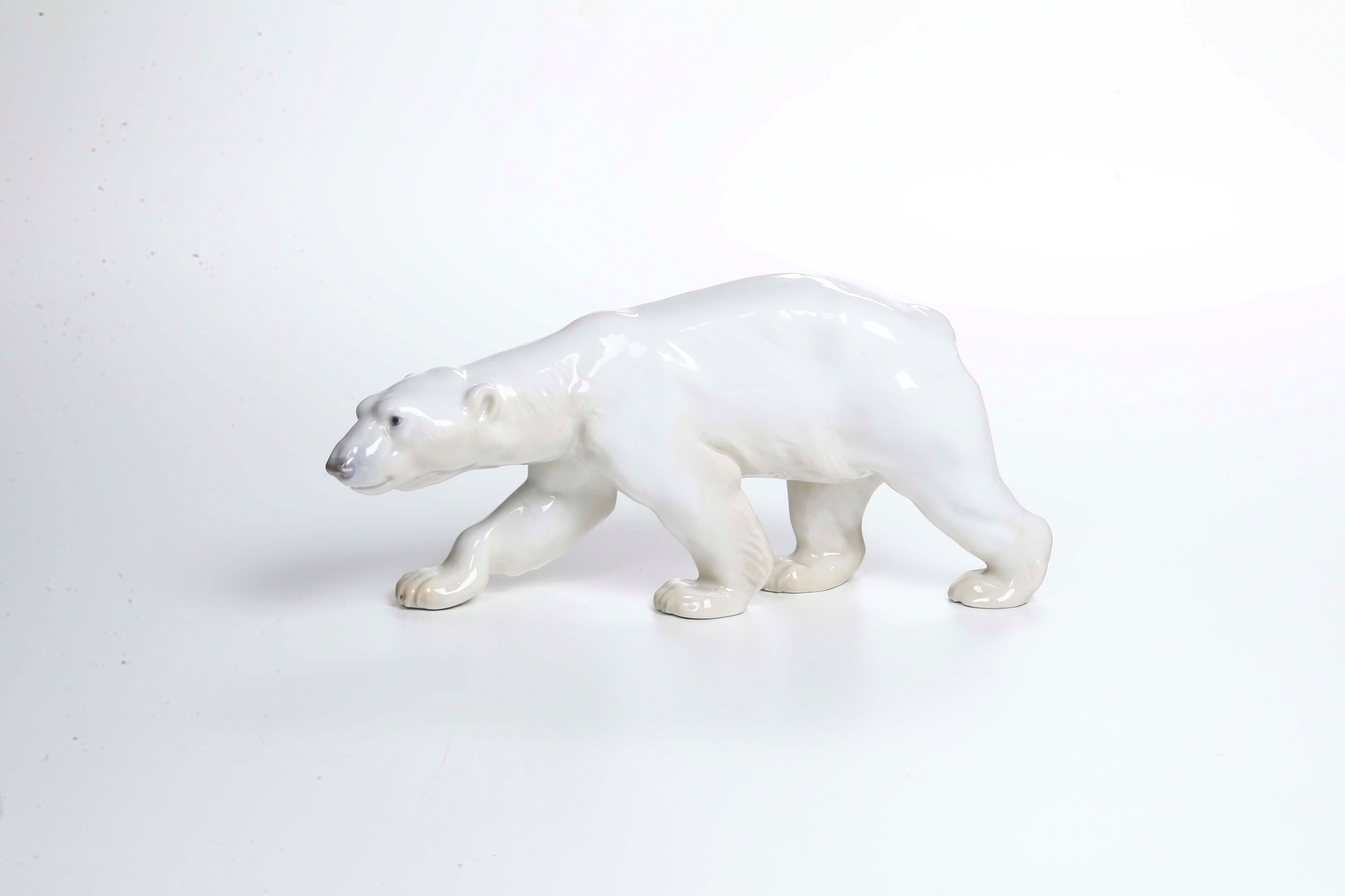 Bing & Grondahl, Orso polare, porcellana, circa 1960