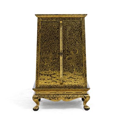 Credenza in Stile Orientale Decorata a Dorature su Fondo Nero
