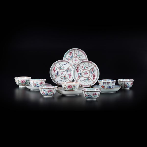 Servizio in porcellana Famiglia Rosa con decori a motivi floreali, Cina, Dinastia Qing, XIX secolo