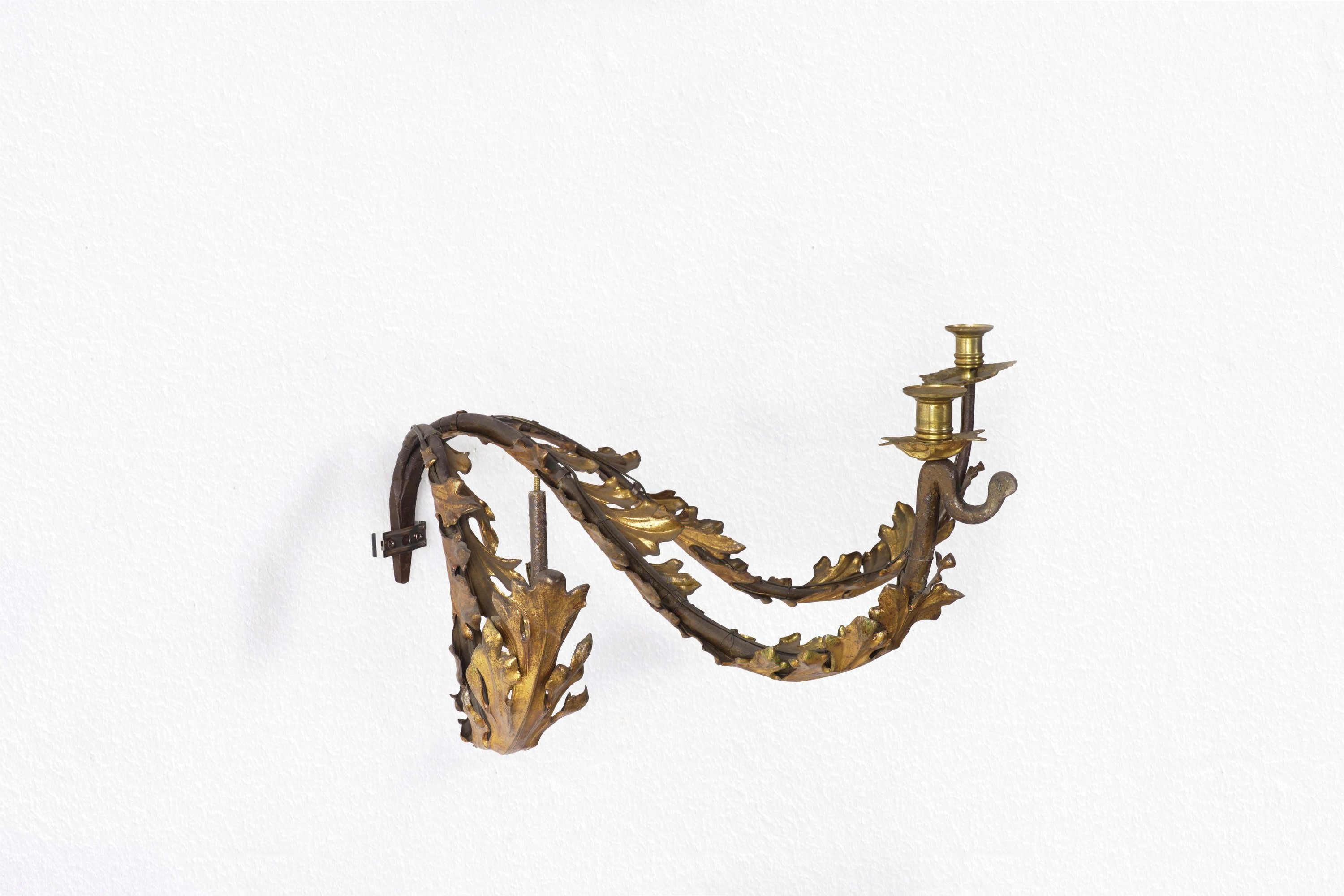 Insieme di Appliques e Lampadario in Ferro