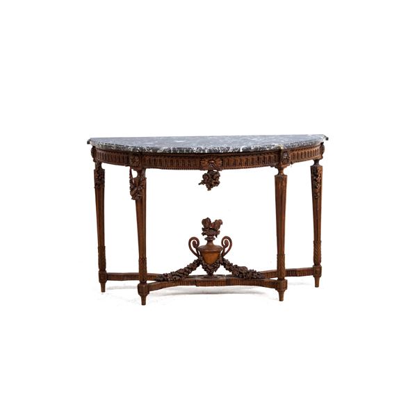 Console in legno intagliato con piano in marmo. XIX secolo