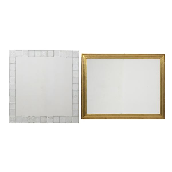 Due specchiere diverse. XX secolo