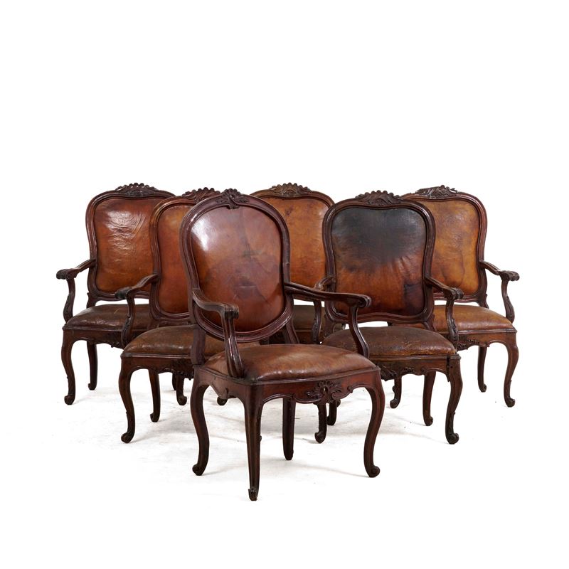 Lotto di sei poltrone di cui una diversa, XVIII secolo  - Auction Antiques - Cambi Casa d'Aste