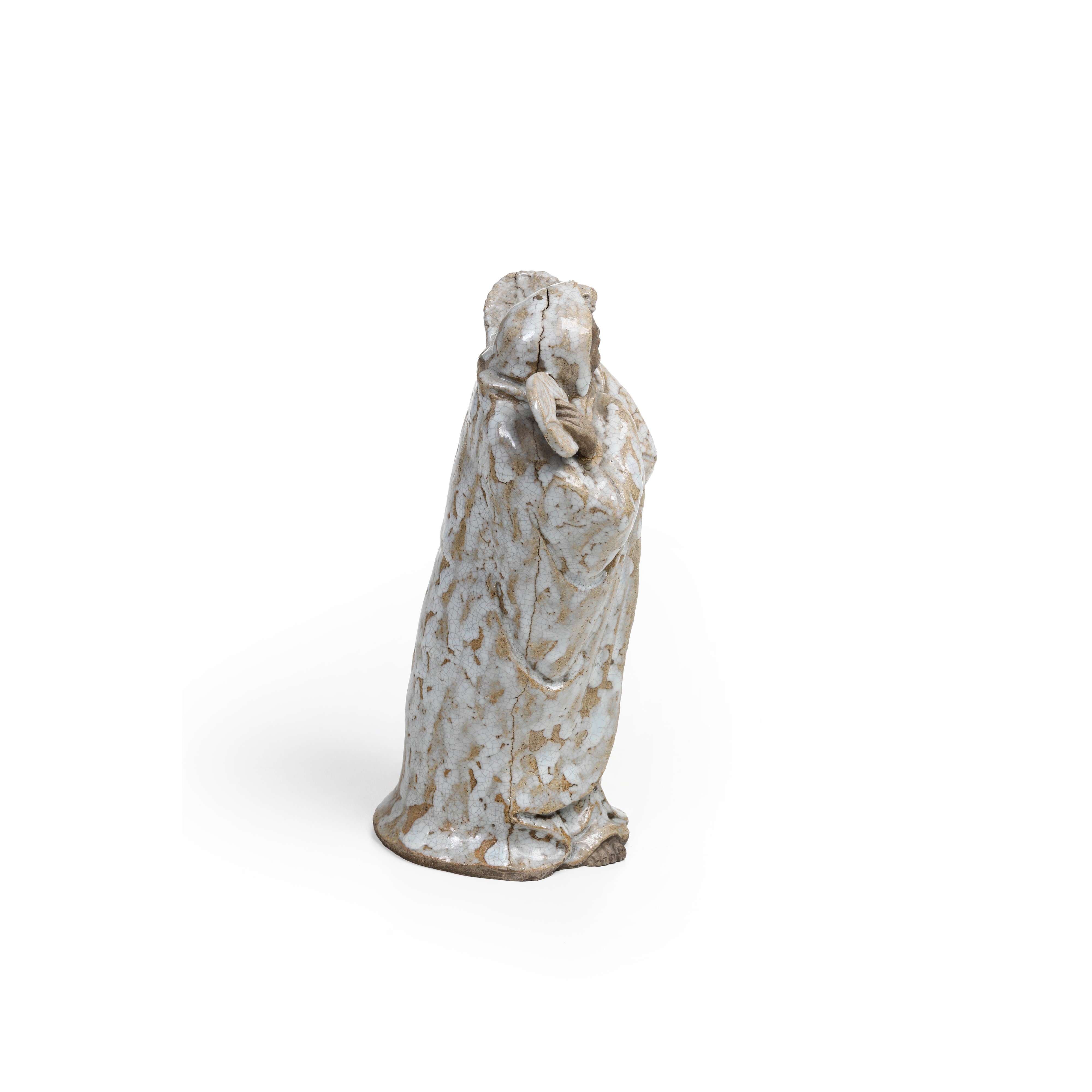 Scultore cinese, Figura in grès raffigurante saggio