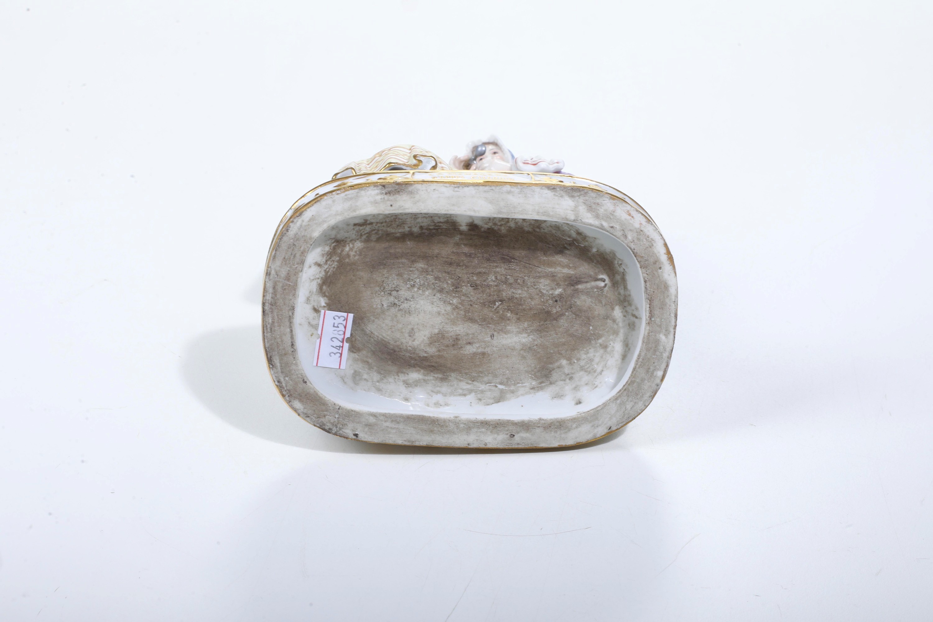 Figurina "La Menagère d'apres Chardin”. Parigi, fine XIX - primi del XX secolo.