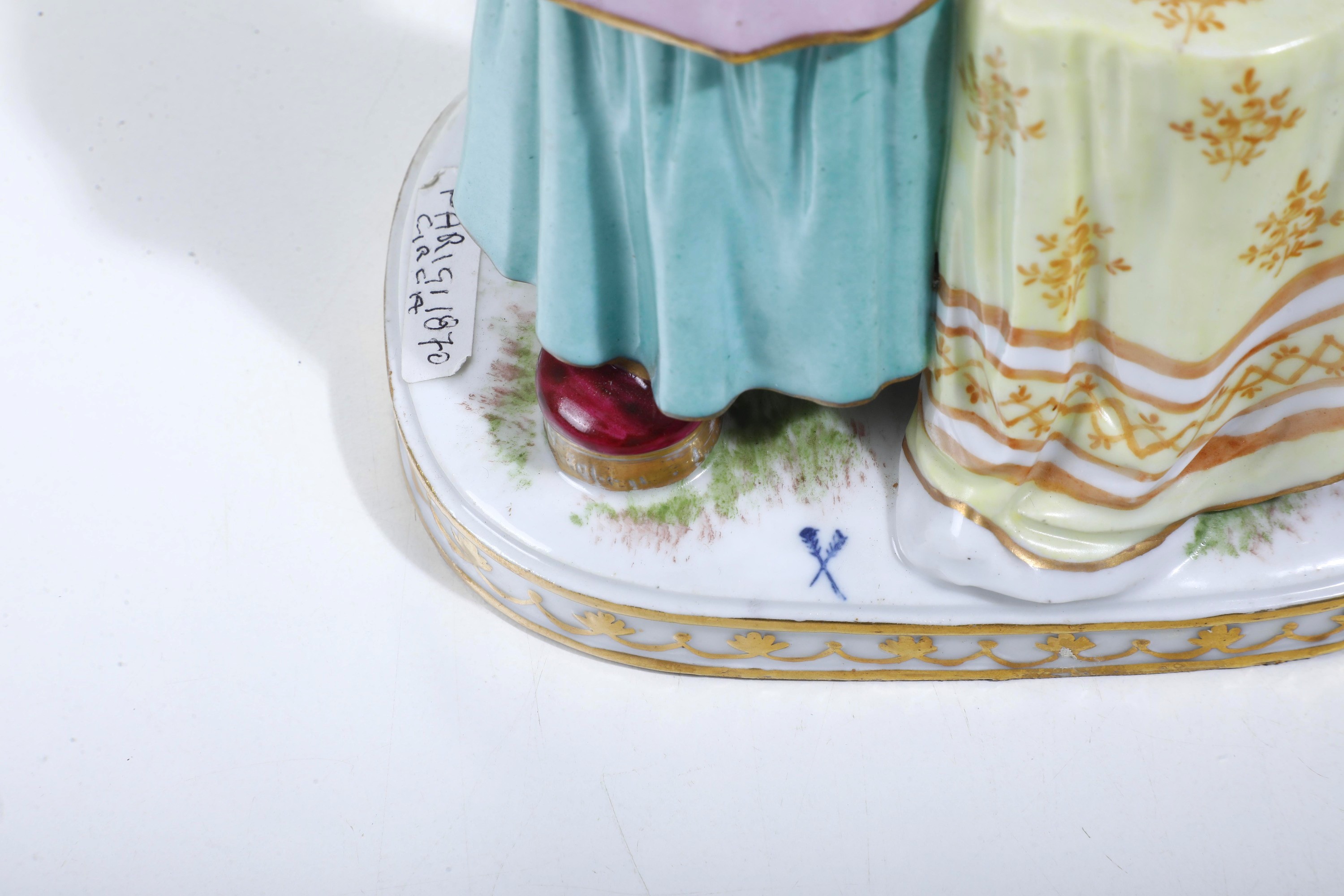 Figurina "La Menagère d'apres Chardin”. Parigi, fine XIX - primi del XX secolo.