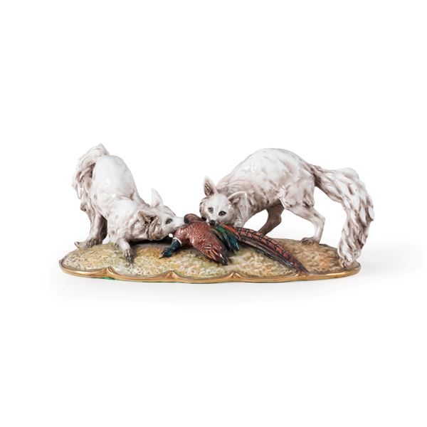 Gruppo con volpi.  Milano, Manifattura Cacciapuoti, 1950 circa.