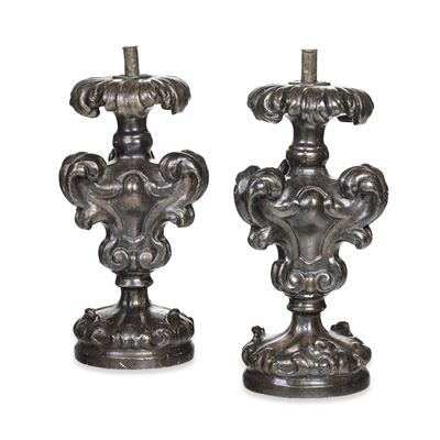 Coppia di fregi barocchi, legno intagliato e dipinto (Italia, XVIII secolo)
