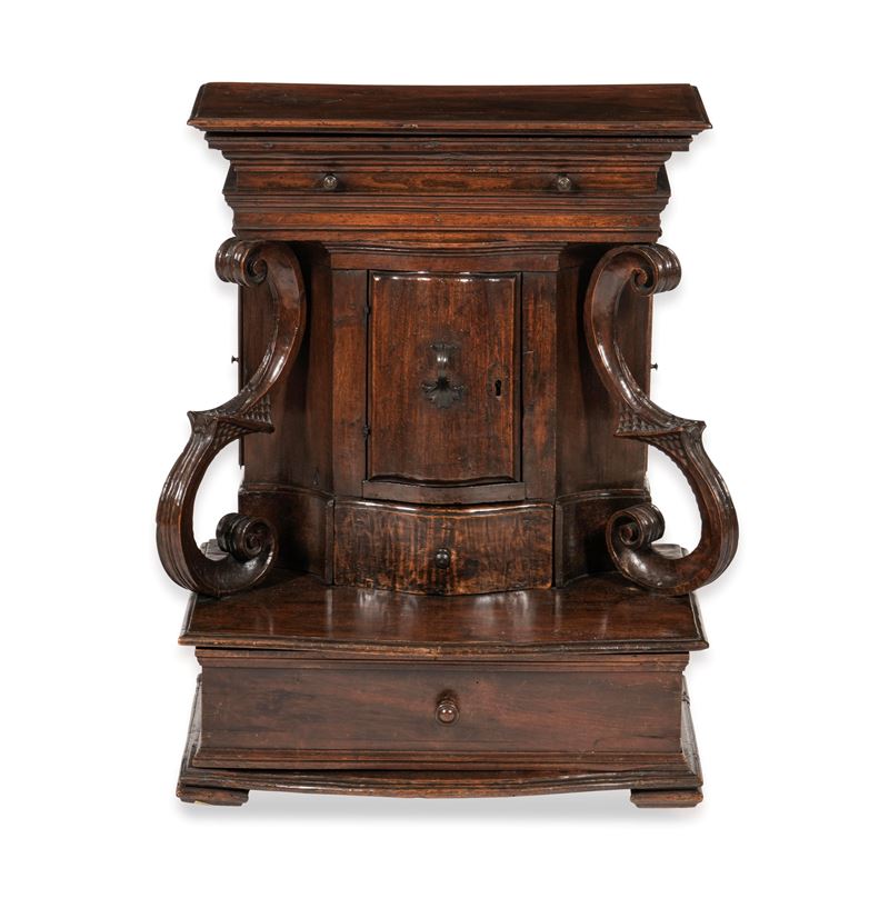 Inginocchiatoio. Elementi antichi  - Auction Italian Mansions - Cambi Casa d'Aste